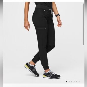 Figs Zamora Jogger Scrub Pants